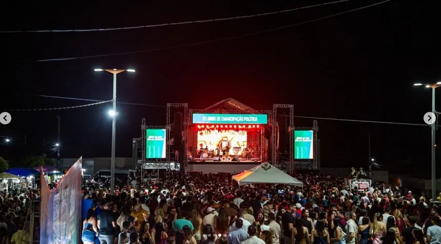 Poço de José de Moura comemora 31 anos com uma grande festa e multidão em praça pública