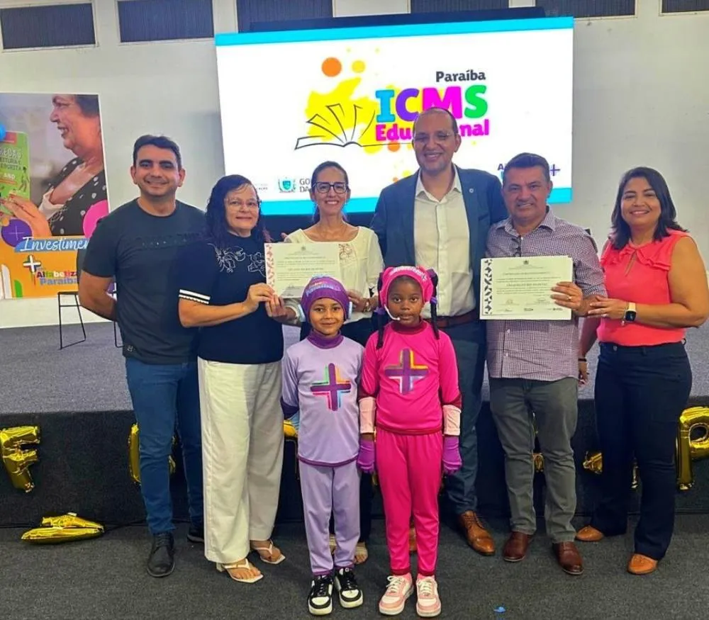 Prefeito Luiz Claudino participa de evento sobre ICMS Educacional e Alfabetização em busca de avanços para a educação municipal