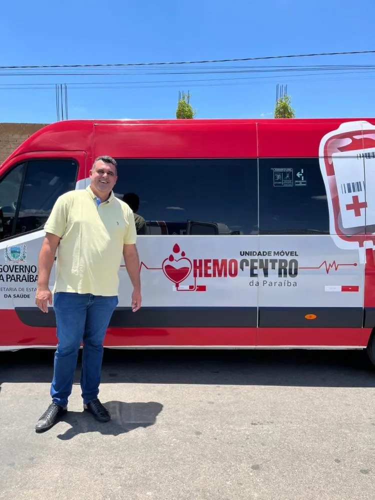 Vereador Thiago de Azulão prestigia ação da Secretaria de Saúde com a presença do Hemocentro da Paraíba