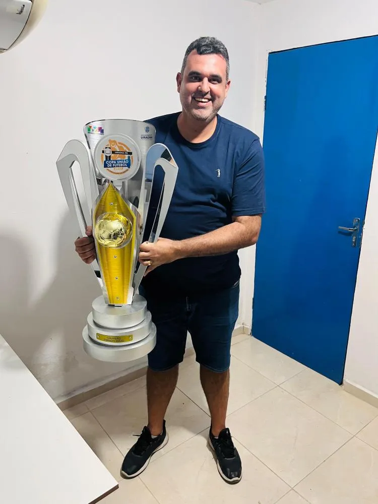 Vereador Thiago de Azulão prestigia final do Torneio Início da Copa União de Futebol ao lado de Wilson Filho e demais autoridades