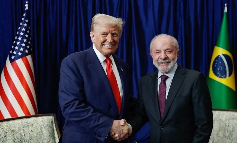 Após encontro com Trump, Lula diz que equipes vão se reunir imediatamente para tratar de tarifas