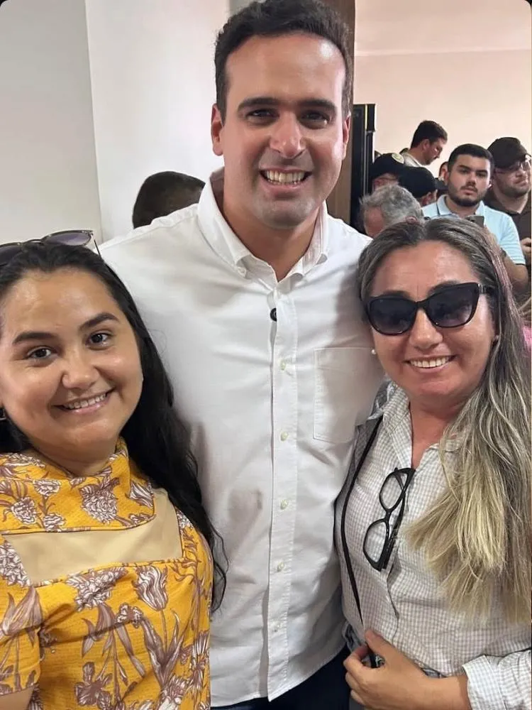 Presidente da Câmara de Poço de José de Moura,Paula Batista, participa de recepção ao governador em exercício Lucas Ribeiro