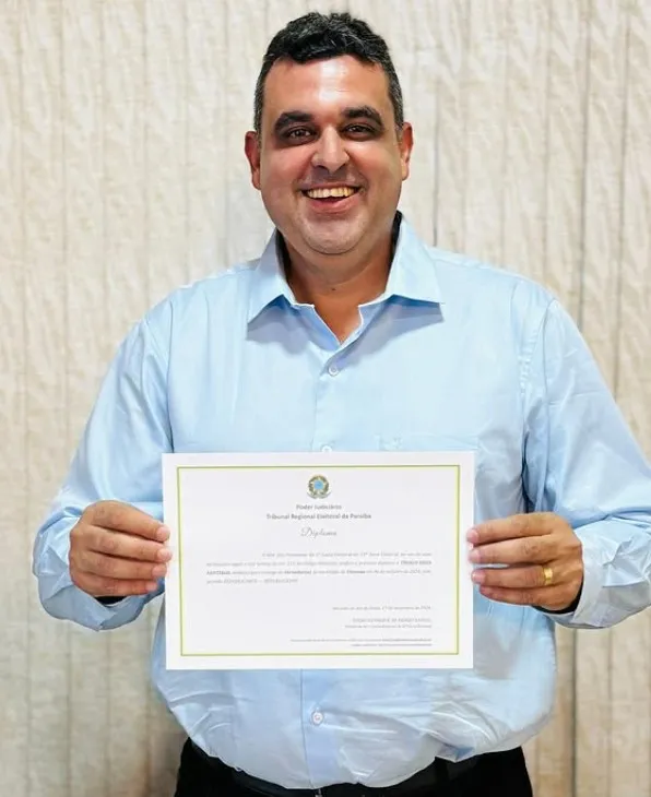 Vereador Thiago de Azulão completa um ano de mandato e se destaca como um dos mais atuantes da Câmara de Uiraúna