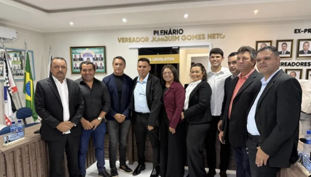 Câmara de Bernardino Batista realiza sessão e empossa Idiamim Bernardino como o novo presidente 