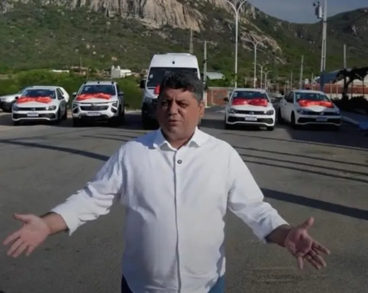 Vieirópolis avança na estrutura pública com entrega de nova frota de veículos pela gestão Thially Aristóteles