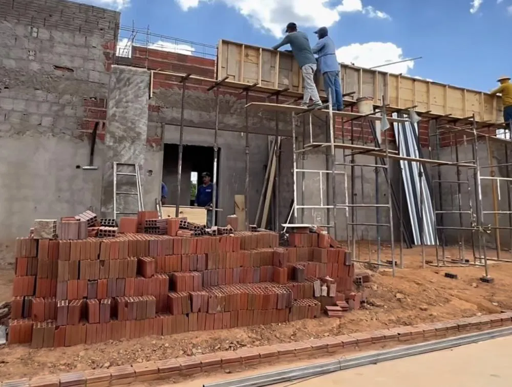 Prefeitura de Bernardino Batista reforça compromisso com a saúde municipal e destaca avanço na obra da Âncora de Saúde na Vila Egídio