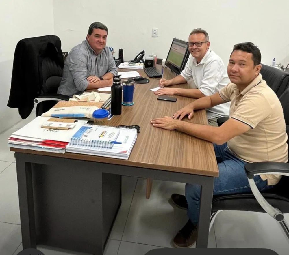 João Cléber anuncia presença do Governo do Estado para assinar ordem de serviço do canal Lagoa do Arroz em Santa Helena; em fevereiro