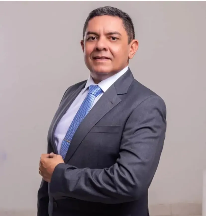 Prefeito Rinaldo Cipriano anuncia licitação de mais de R$ 500 mil para pavimentar vias em Joca Claudino