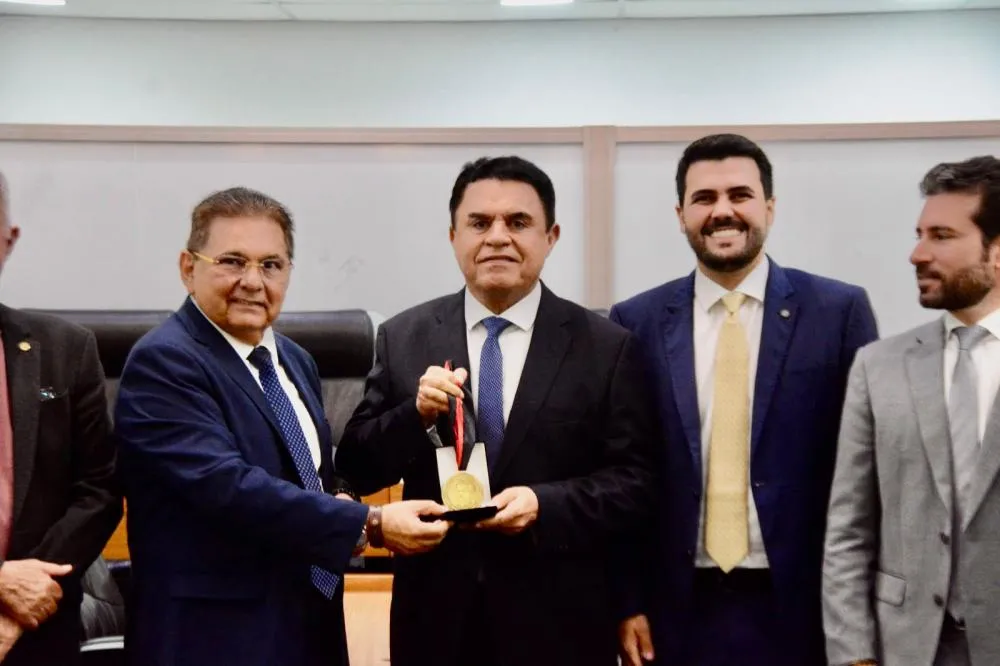 Fotos: Alberi Pontes