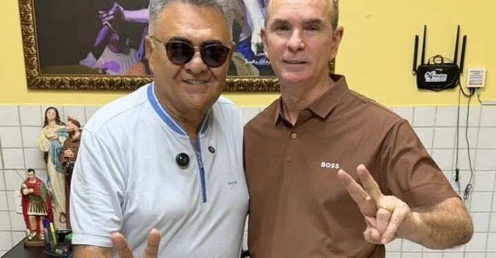 Deputado Nilson Lacerda abre mão da reeleição e anuncia apoio a Márcio Roberto em Conceição