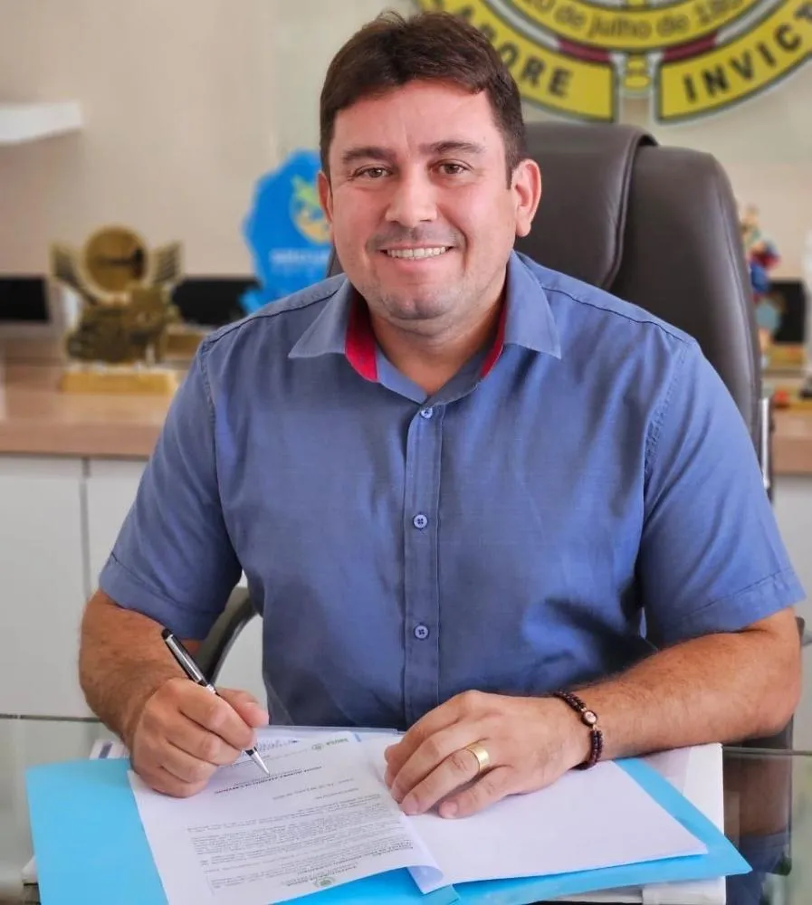 Prefeito Helder Carvalho anuncia criação da Feira de Ciência e Tecnologia em Sousa com foco em inovação e criatividade