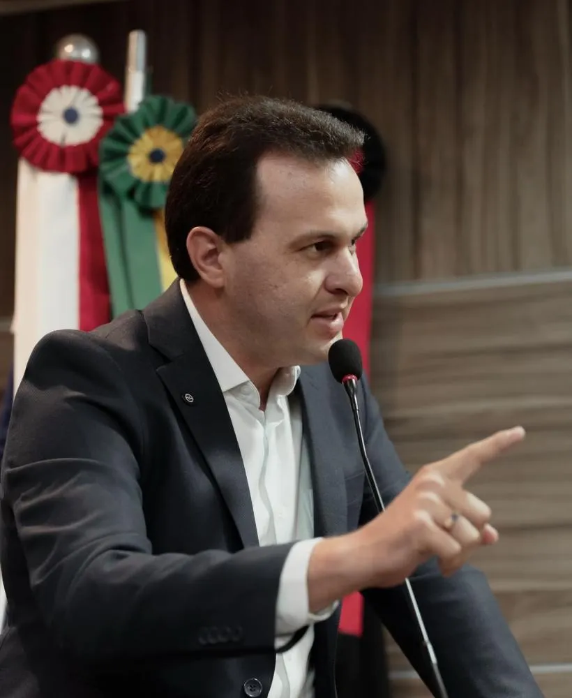 Prefeito Espedito Filho anuncia obra de R$ 5,5 milhões, avanço da PB-387 e novas ações para o desenvolvimento de Triunfo