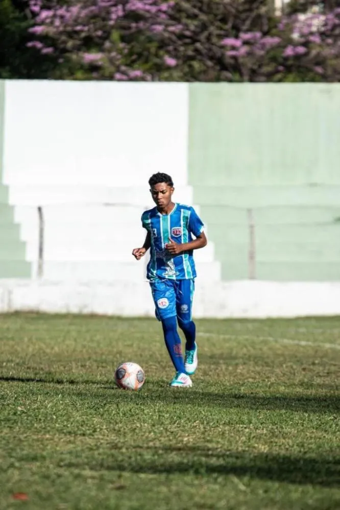 Jovem da Escolinha do Futuro de Poço Dantas é aprovado para jogar no Atlético de Cajazeiras